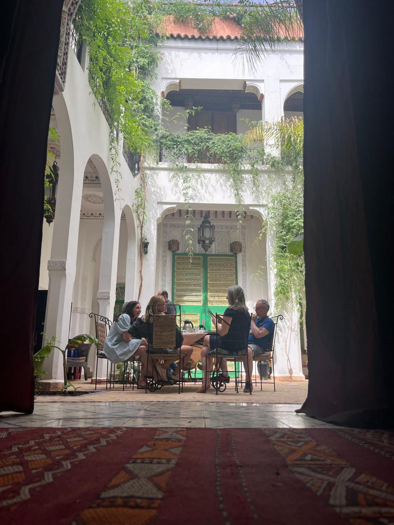 Riad Le Dromadaire Bleu By Weekome Marrakesh Luaran gambar