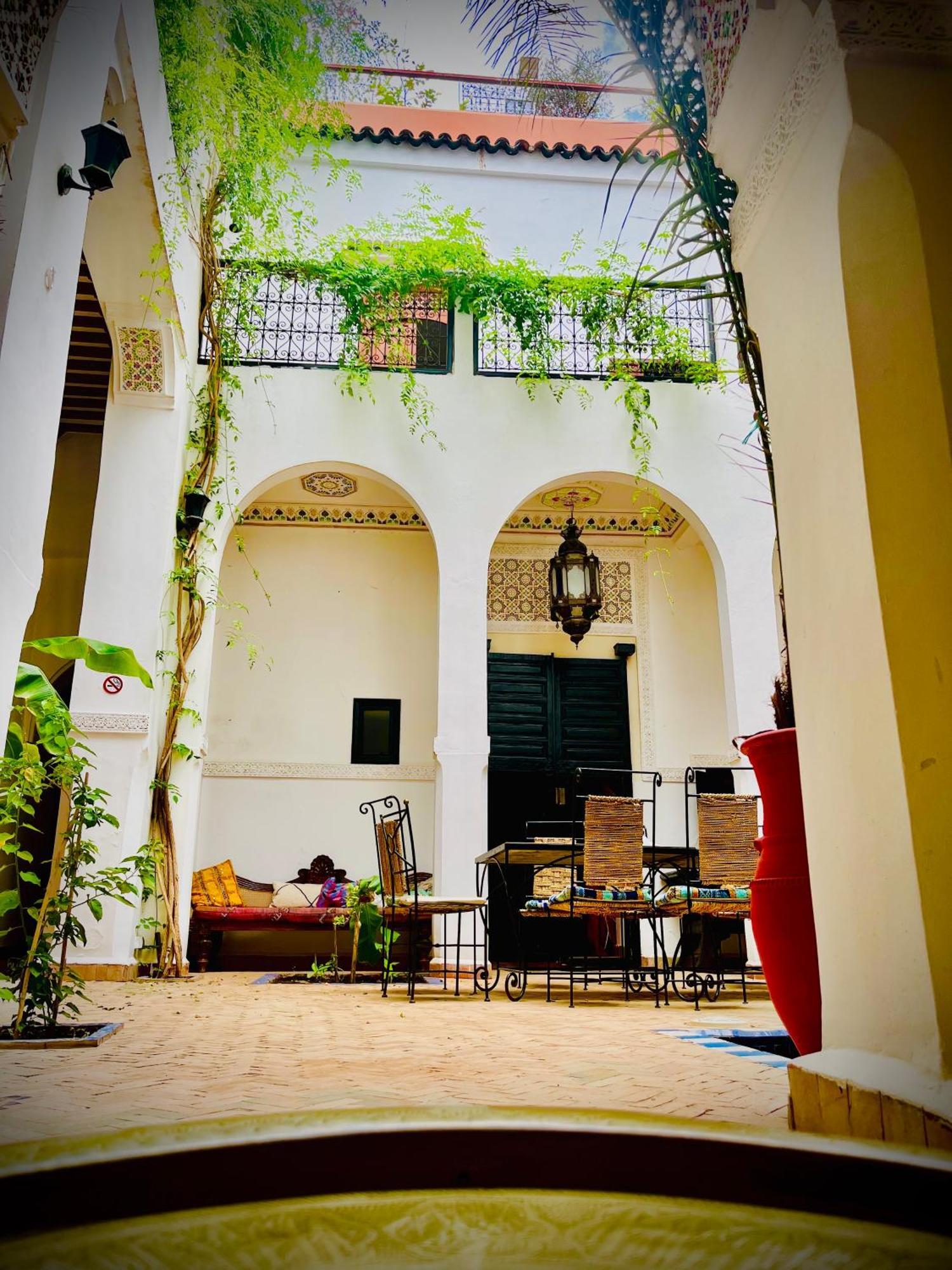Riad Le Dromadaire Bleu By Weekome Marrakesh Luaran gambar