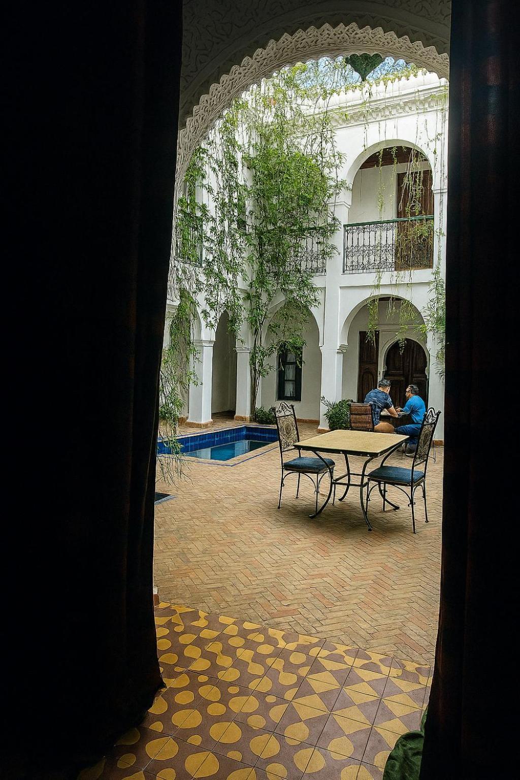 Riad Le Dromadaire Bleu By Weekome Marrakesh Luaran gambar