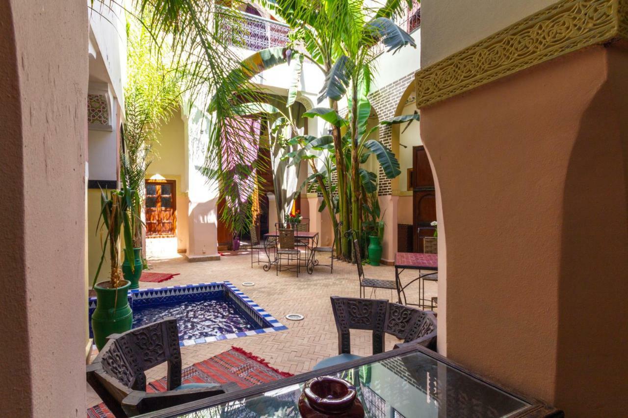 Riad Le Dromadaire Bleu By Weekome Marrakesh Luaran gambar